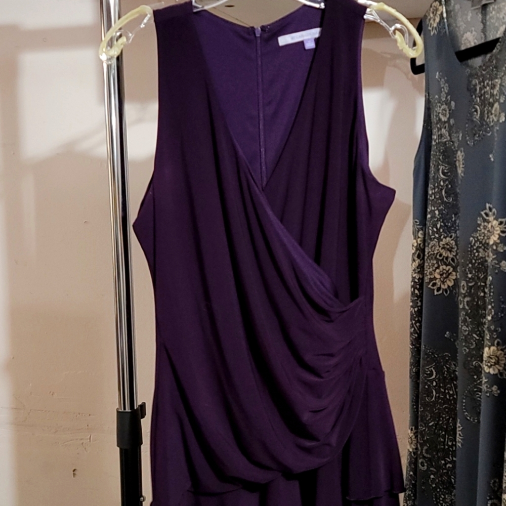 Comfortable knee length dress worn ONCE!